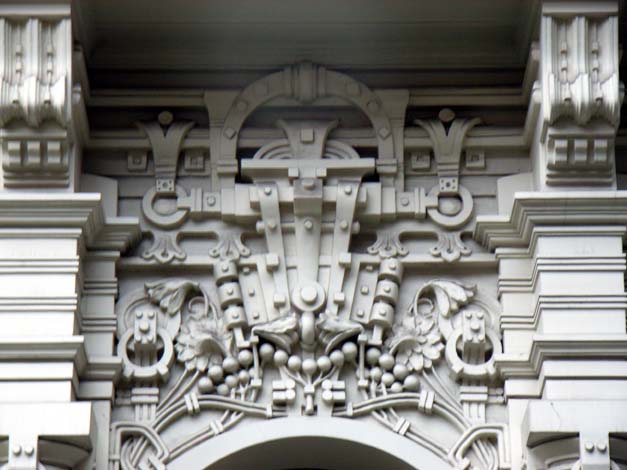 riga-jugendstilhaus-onament1-R0011842