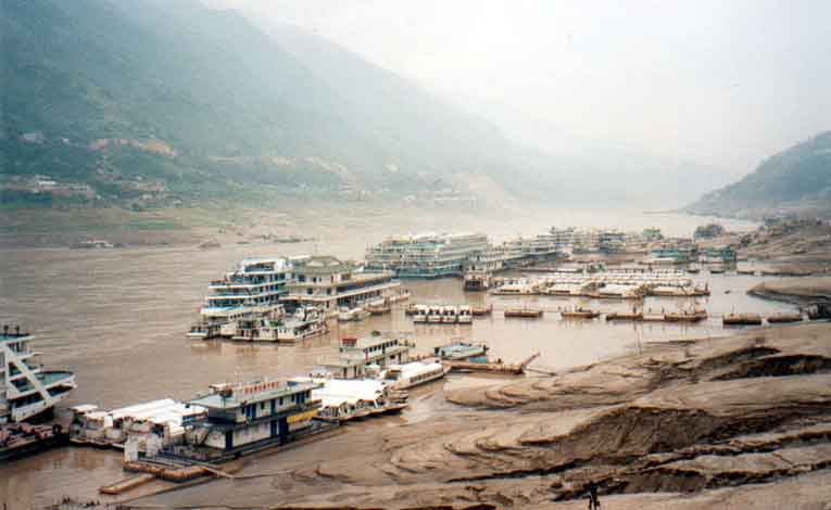 yangzi-kreutzfahrtschiffe.jpg