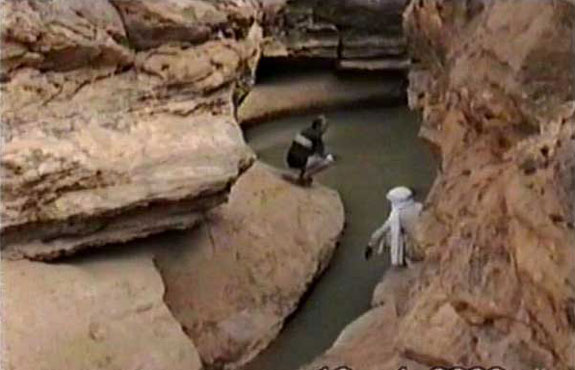 akakus-guelta.jpg