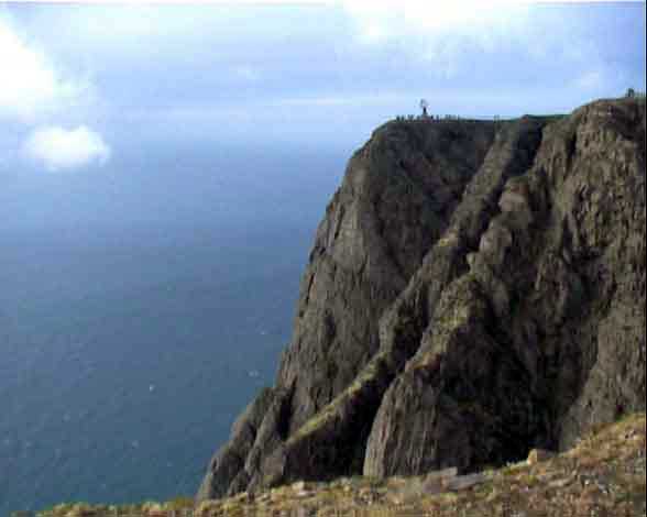 nordkap-felsen.jpg