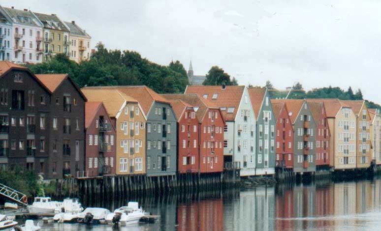 trondheim-haeuser.jpg